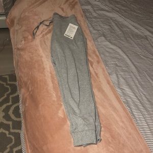 Lululemon joggers
